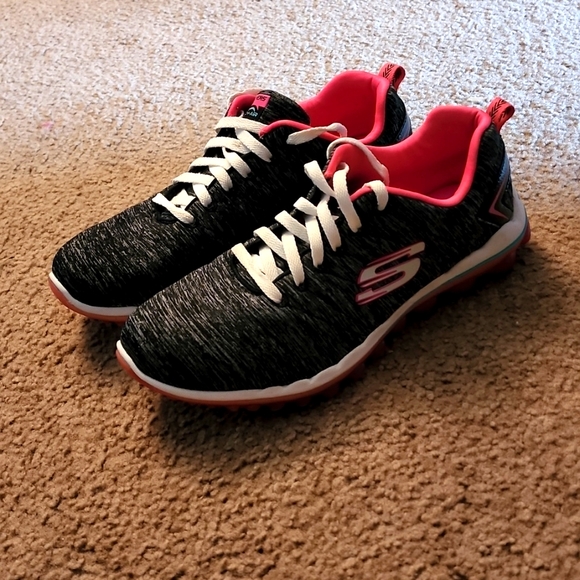 Skechers Shoes - NWOT Skechers Sport Memory Foam Sneakers